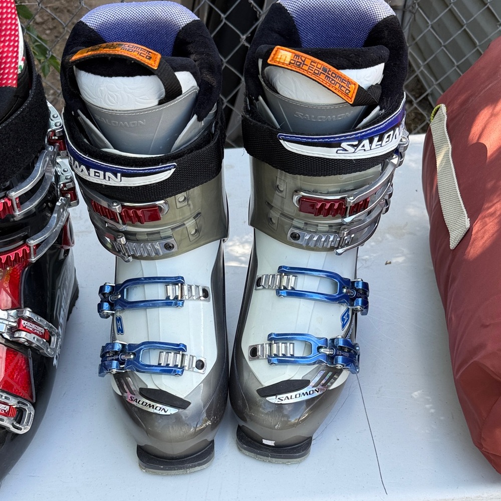 Salomon Ski Boots Size 26.5